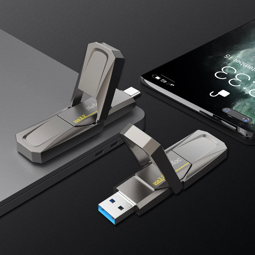 128GB - 1TB 550MB/s USB 3.2 Gen 2 Multifunctional Solid State Drive