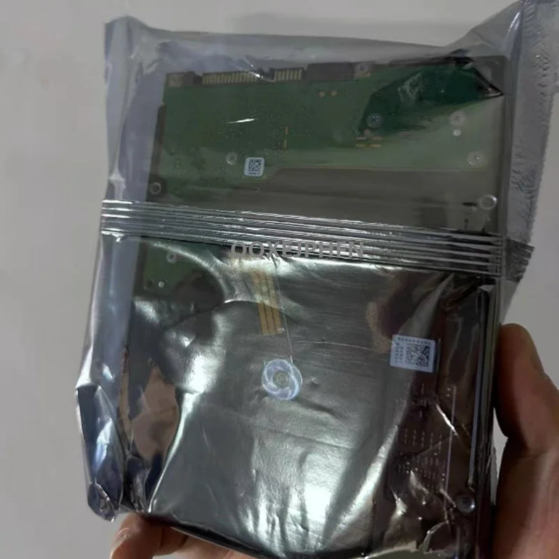 256MB 10TB 3.5" SATA To USB 3.0 Universal Plug Type Hard Drive